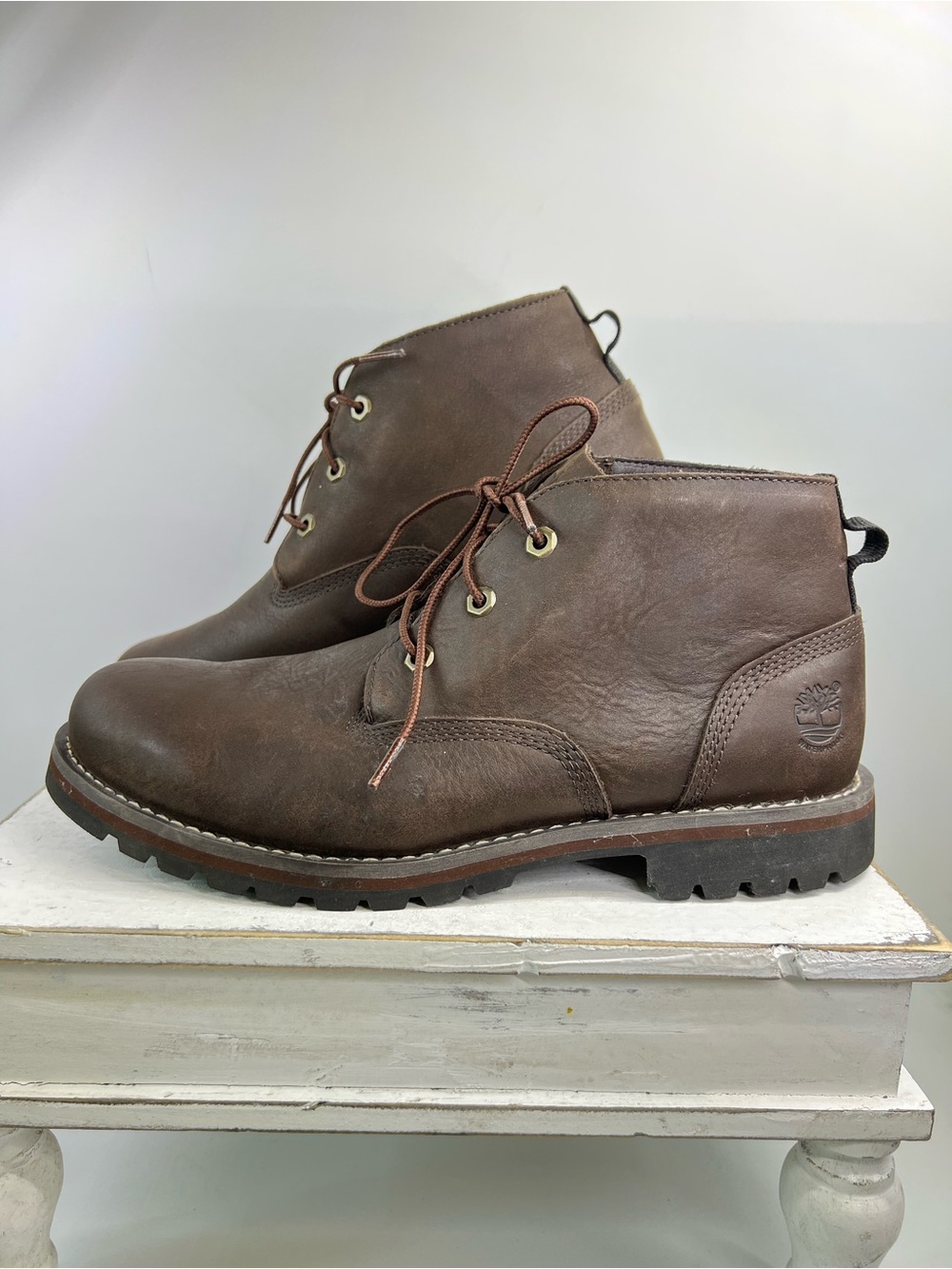 Timberland Men's Dark Brown Leather Chukka Boots Size 10